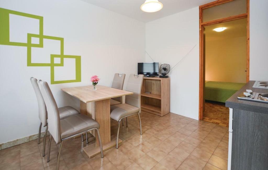 SečovljeApartmaji In Vinogradnistvo Klobasアパートメント エクステリア 写真